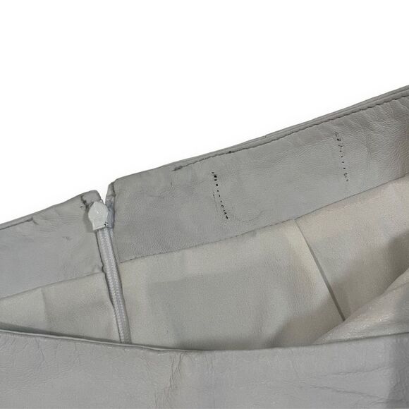 LAMARQUE Aricia Skirt in White - Picture 3 of 13